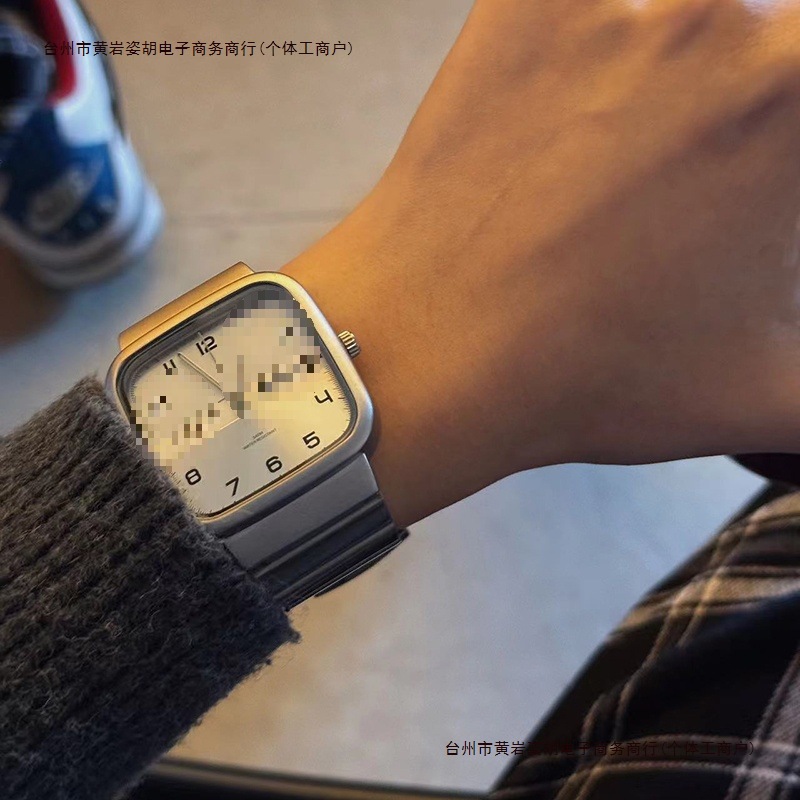 Reloj Mecánico Hombre Diseño Minimalista Sofisticado